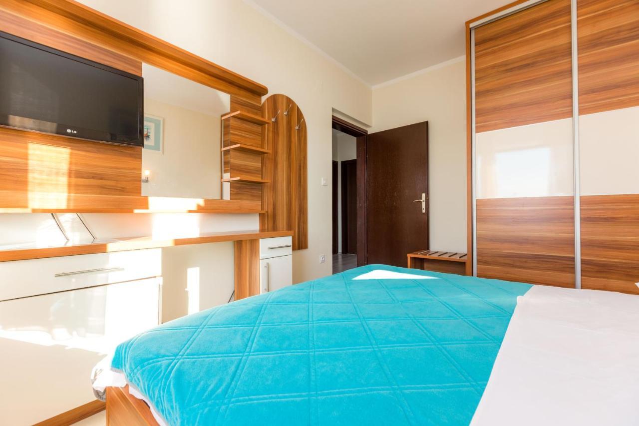 Pansion Croatia Bed and Breakfast Starigrad Paklenica Eksteriør billede
