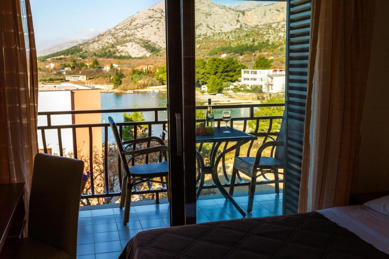 Pansion Croatia Bed and Breakfast Starigrad Paklenica Eksteriør billede